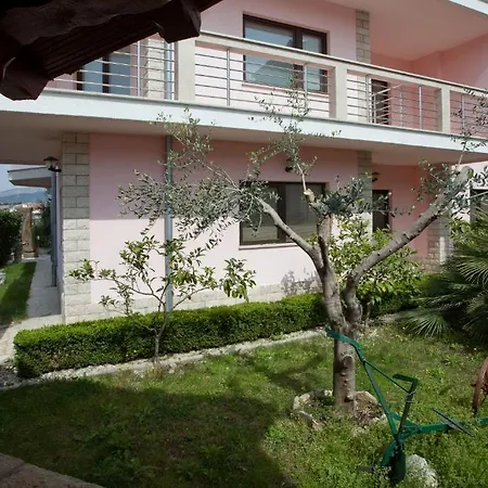 Cetina شقة سبليت