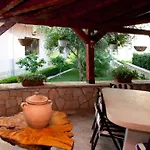 Cetina Apartment *
