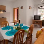 Cetina Apartment *